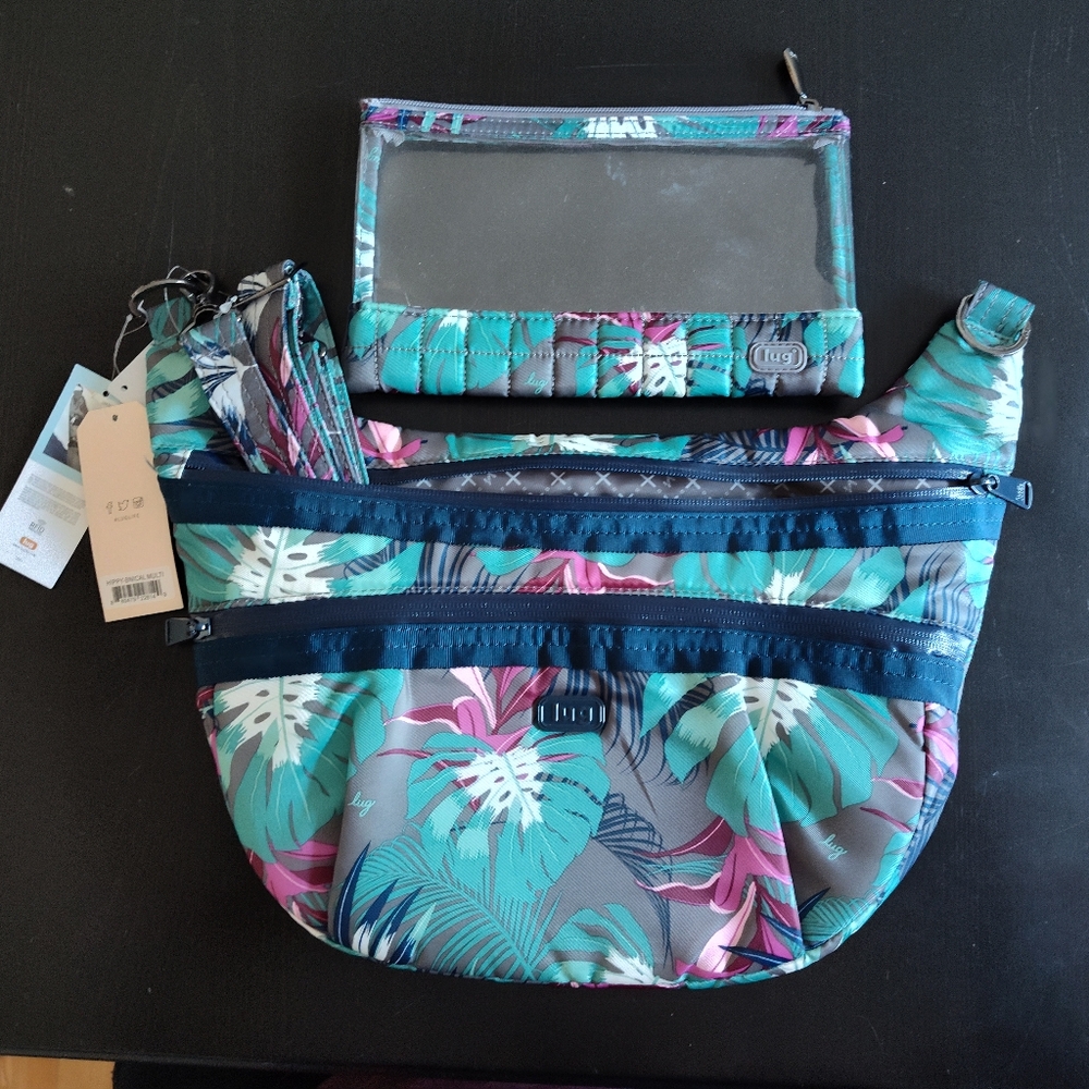 NWT lug Hippy with bonus clearview in Botanical Multi